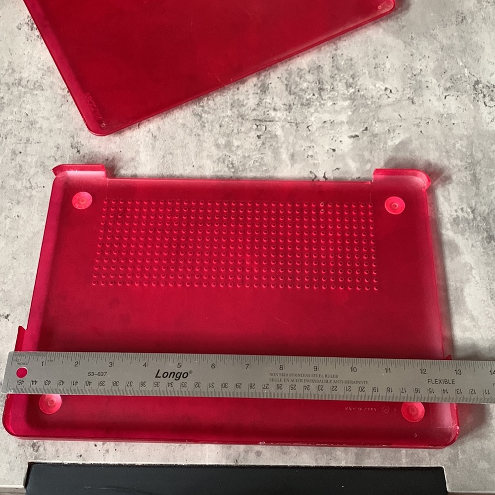 Hard-Shell Case for Legacy MacBook Pro 13" - Picture 7 of 9